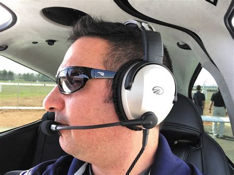 oakley pilot sunglasses|best oakley lenses for flying.